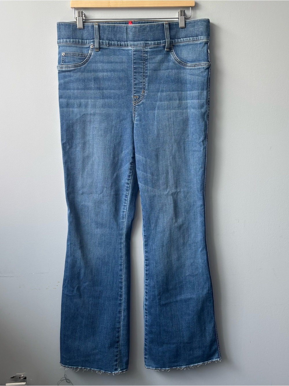 SPANX Flare Pull On Jeans‎ size 1X Blue